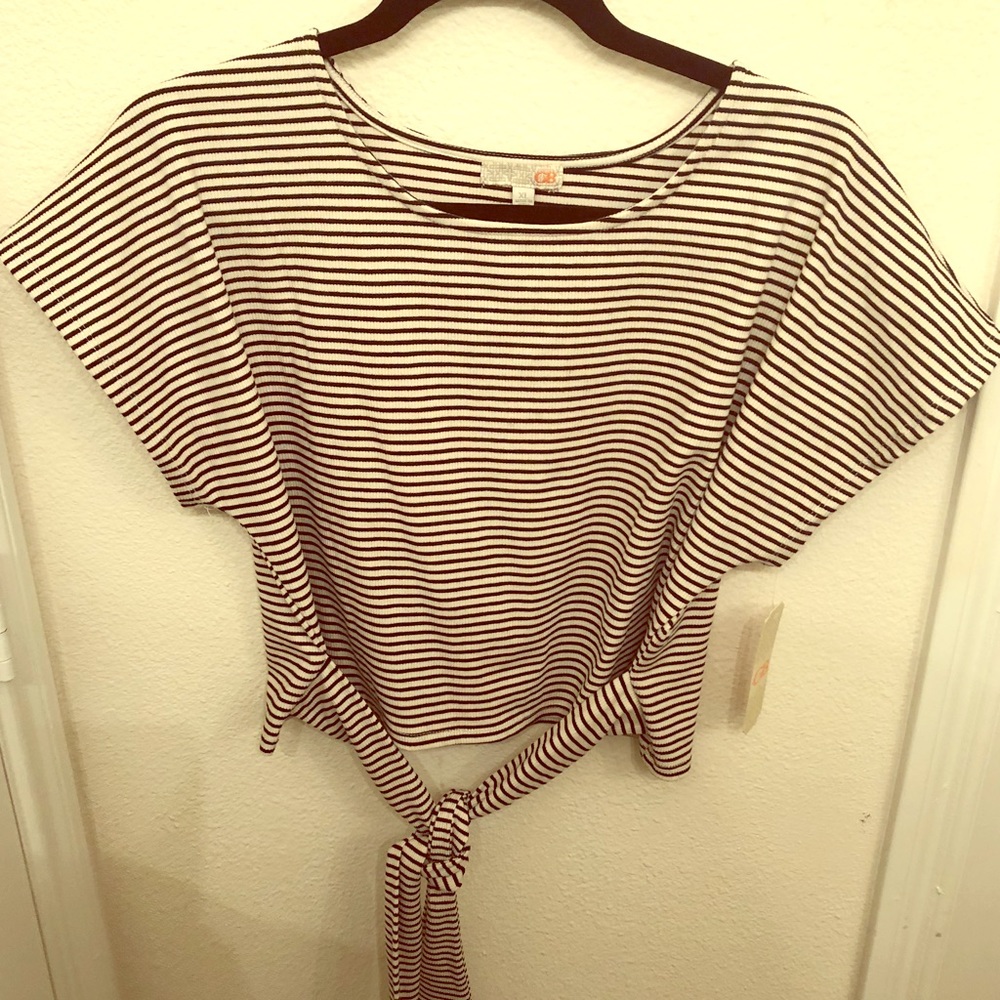 ☀️Ships Quick☀️Gianni Bini Striped Ribbed Crop Top